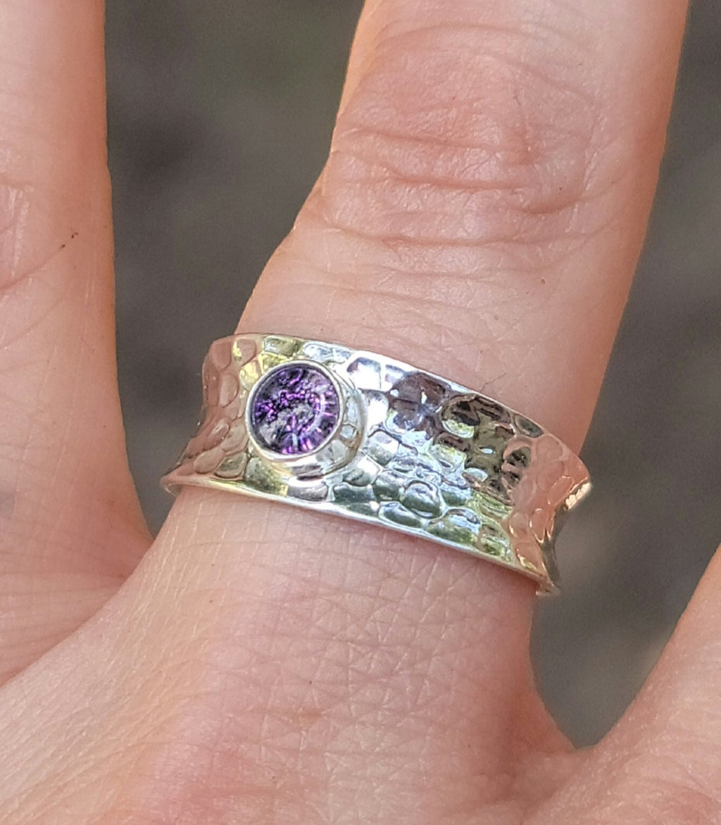 Bali Hammered Cigar Ashes InFused Glass Cremation Ring Sterling Silver 6,7,8