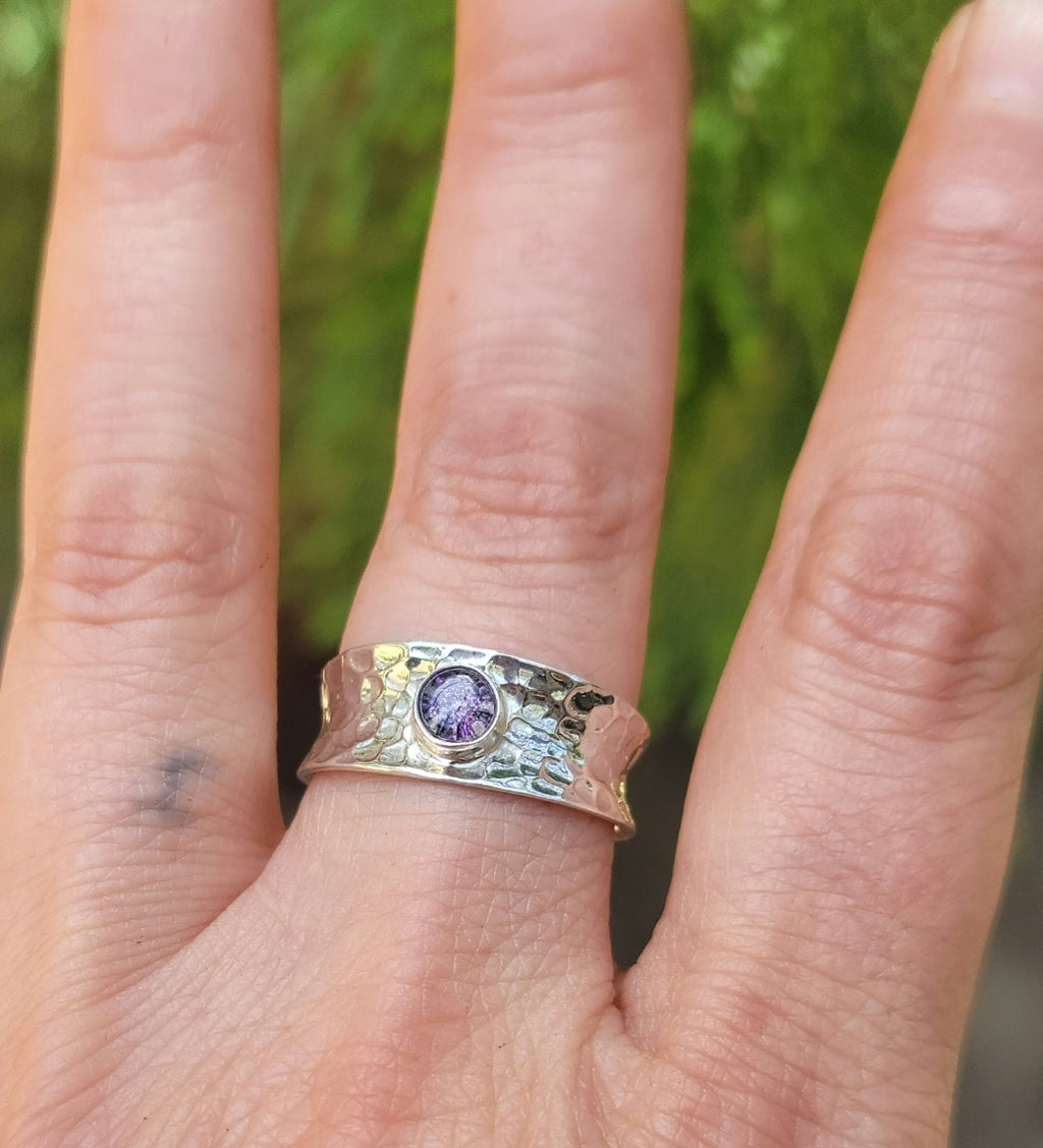 Bali Hammered Cigar Ashes InFused Glass Cremation Ring Sterling Silver 6,7,8
