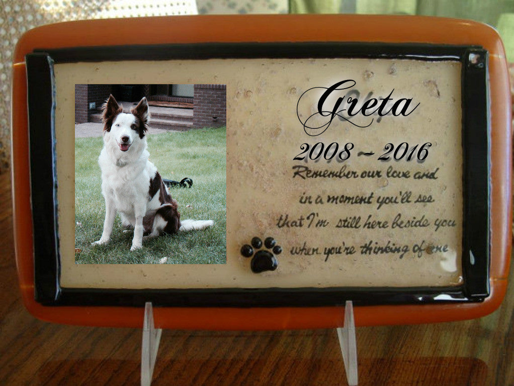 Pet memorial Unique Celebration of life Funeral Memorials. Ashes in Glass Cremation Glass Art Sculptures, Cremation Wind Chimes, Cremation Sun Catchers, Table Displays, & Cremation Jewelry Custom USA Handmade by Infusion Glass. Ashes Infused Glass Human and Pet Cremation Ash Urns  Ashesinfusedglass.com